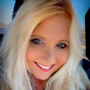 Meet your Posher, Tracy